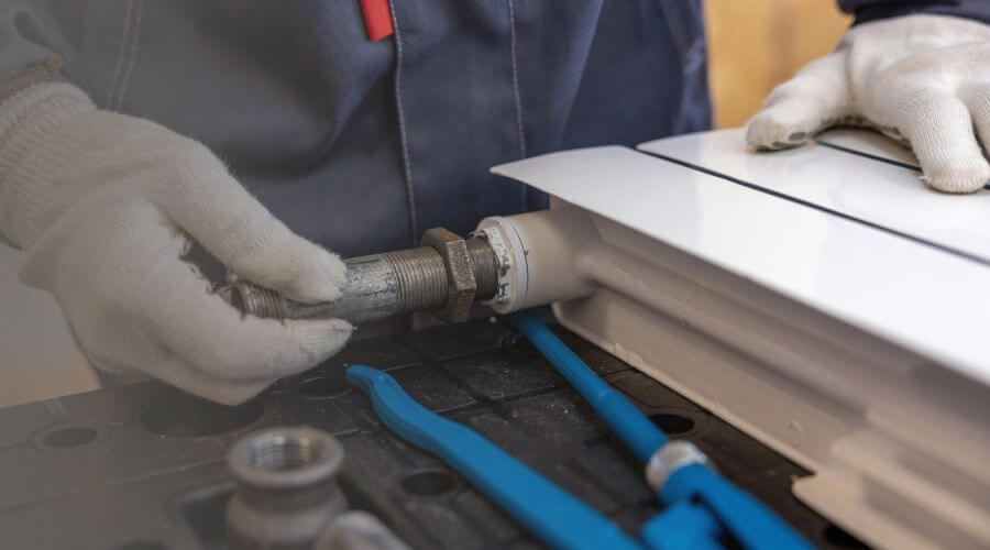 Expert burst pipe repair services in Garden City, AL